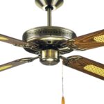 hunter-coolah-ceiling-fan-52-antique-brass-walnut-blades-closeup